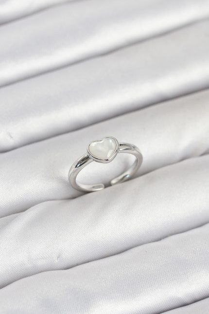 Bouquet Bouqtique Pirinç Gümüş Renk Kalpli Kadın Yüzük BQT35BYK3881