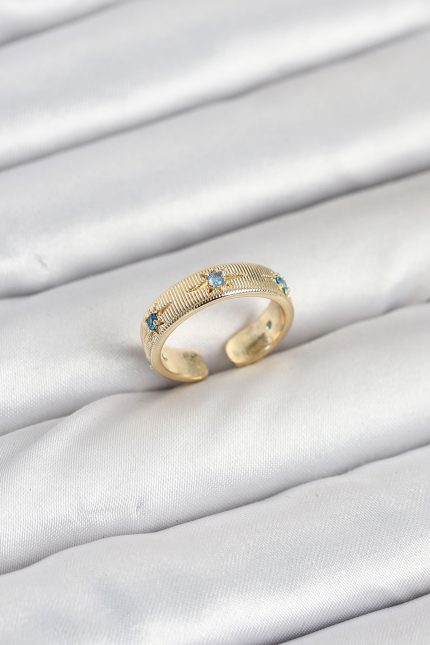 Bouquet Bouqtique Pirinç Gold Renk Mavi Zirkon Taşlı Kutup Yıldızı Model Kadın Yüzük BQT35BYK3896