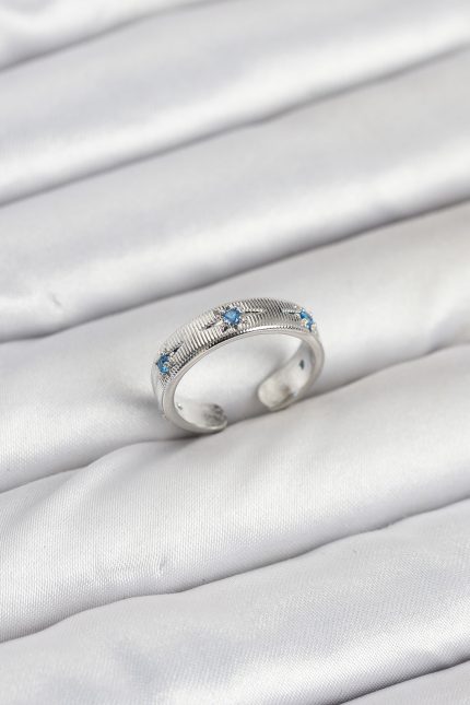 Bouquet Bouqtique Pirinç Gümüş Renk Mavi Zirkon Taşlı Kutup Yıldızı Model Kadın Yüzük BQT35BYK3897