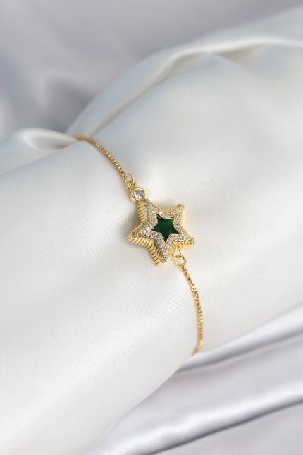 Bouquet Bouqtique Yıldız Model Asansörlü Gold Renk Kadın Bileklik BQT35BB8013