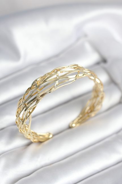 Bouquet Bouqtique Gold Renk Pirinç Vintage Kadın Bileklik BQT35BB8023