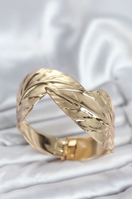 Bouquet Bouqtique Pirinç Gold Renk Yaprak Model Kadın Bileklik BQT35BB8060