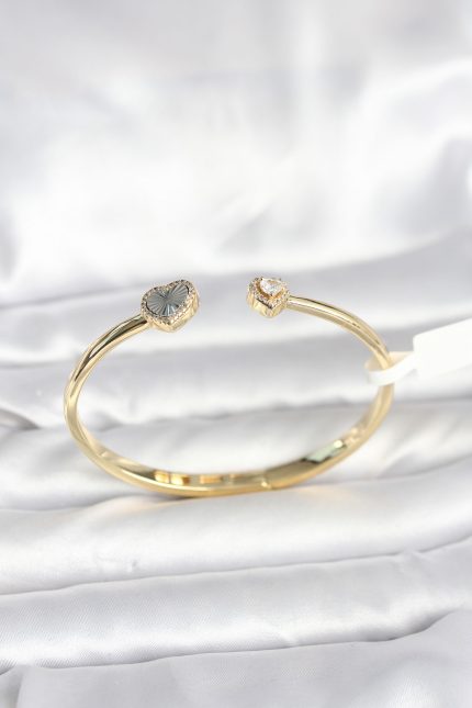 Bouquet Bouqtique Pirinç Gold Renk Kalpli Model Kadın Kelepçe Bileklik BQT35BB8089