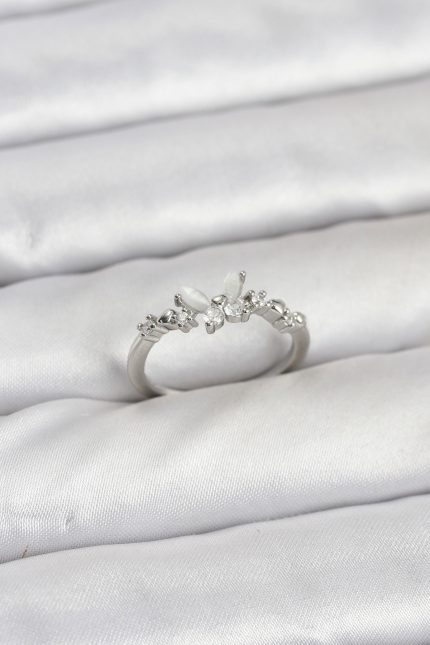 Bouquet Bouqtique Kelebek Model Gümüş Renk Pirinç Kadın Yüzük BQT35BYK3920