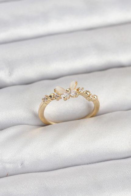 Bouquet Bouqtique Kelebek Model Gold Renk Pirinç Kadın Yüzük BQT35BYK3921