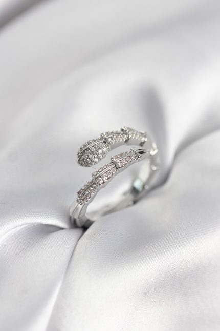 Bouquet Bouqtique Gümüş Renk Zirkon Taşlı Yılan Model Kadın Yüzük BQT35BYK3950