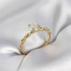 Bouquet Bouqtique Gold Renk Sarmal Zincir Model Tek Taş Model Zirkon Taşlı Kadın Yüzük BQT35BYK3975
