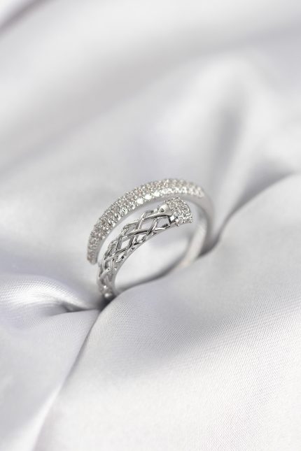 Bouquet Bouqtique Gümüş Renk Zirkon Taşlı Sarmal Kadın Yüzük BQT35BYK3986