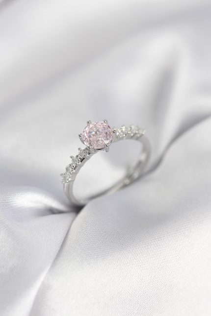 Bouquet Boutique Gümüş Renk Pembe Tek Taş Model Zirkon Taşlı Kadın Yüzük BQT35BYK3992