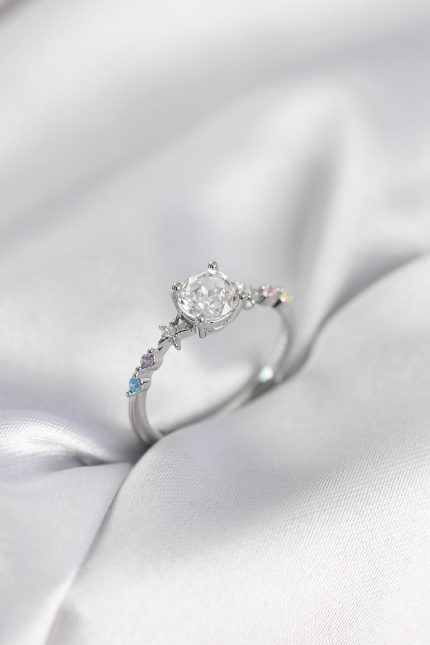 Bouquet Bouqtique Tek Taş Model Zirkon Taşlı Gümüş Renk Kadın Yüzük BQT35BYK4017