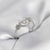 Bouquet Bouqtique Gümüş Renk Daire Form Sedef ve Zirkon Taşlı Kadın Yüzük BQT35BYK4004