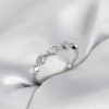 Bouquet Bouqtique Gümüş Renk Minimal Kalp Model Zirkon Taşlı Pirinç Kadın Yüzük BQT35BYK4061