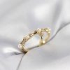 Bouquet Bouqtique Gold Renk Sallantılı Kemik Model Kadın Yüzük BQT35BYK4115