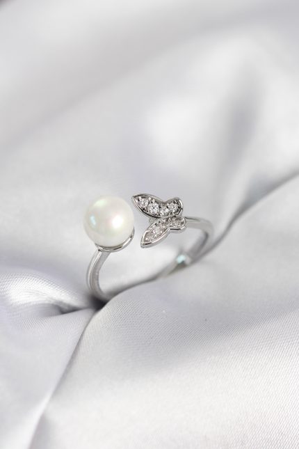 Bouquet Bouqtique Kelebek İncili Model Gümüş Renk Zirkon Taşlı Kadın Yüzük BQT35BYK4130