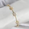 Bouquet Bouqtique Pirinç Gold Renk Yıldız Model Zirkon Taşlı Kadın Bileklik BQT35BB8410