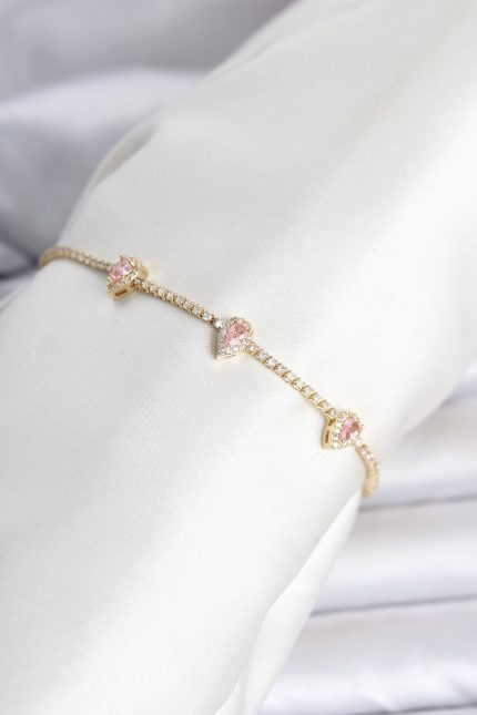 Bouquet Bouqtique Pirinç Gold Renk Pembe Damla Taş Detaylı Kadın Su Yolu Bileklik BQT35BB8480