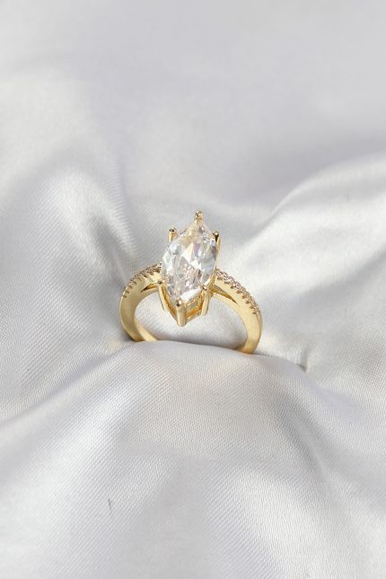 Bouquet Bouqtique Gold Renk Pirinç Markiz Kesim Zirkon Taşlı Kadın Yüzük BQT35BYK4189