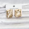Bouquet Bouqtique 316L Çelik Gold Renk Plaka Model Kadın Küpe BQT35BKP11818