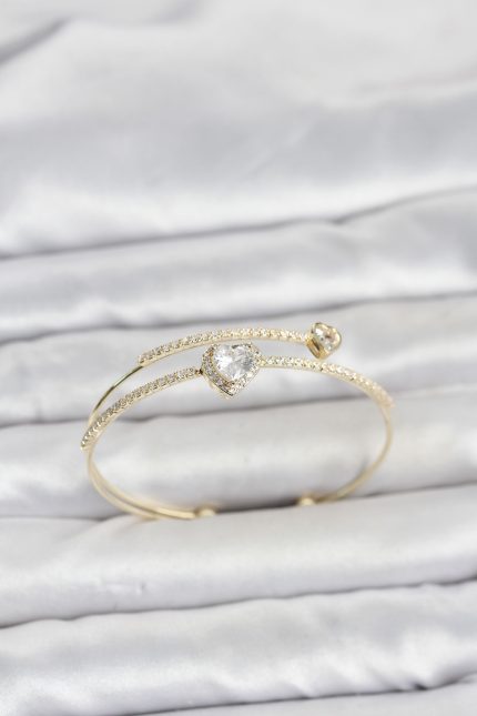 Bouquet Bouqtique Pirinç Gold Renk Kalp Model Zirkon Taşlı Kadın Bileklik BQT35BB8521