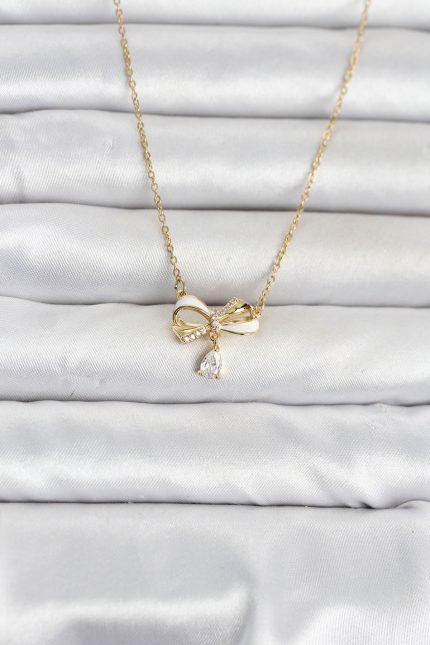 Bouquet Bouqtique 316L Çelik Zincir Gold Renk Fiyonk Model Kadın Kolye BQT35BKO11092