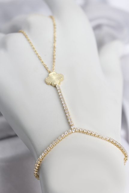 Bouquet Bouqtique Gold Renk Pirinç Lazerli Yonca Model Zirkon Taşlı Şahmeran BQT35SN777