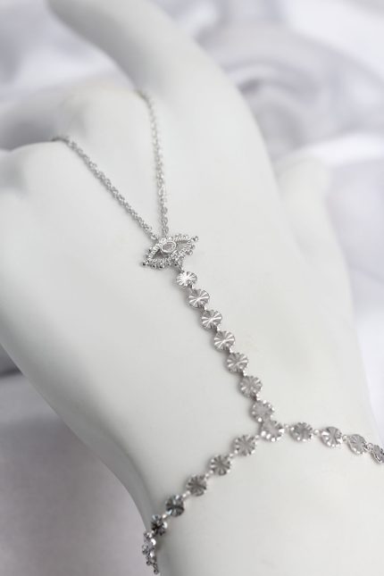 Bouquet Boutique Gümüş Renk Pirinç Zirkon Taşlı Göz Model Şahmeran BQT35SN780