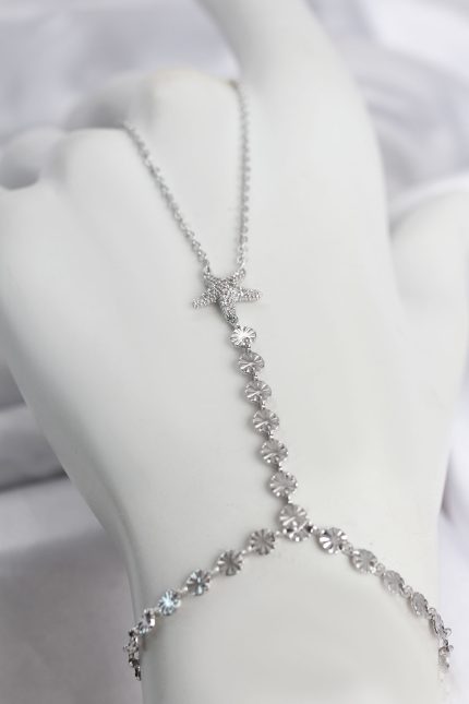 Bouquet Boutique Gümüş Renk Pirinç Zirkon Taşlı Deniz Yıldızı Model Şahmeran BQT35SN792
