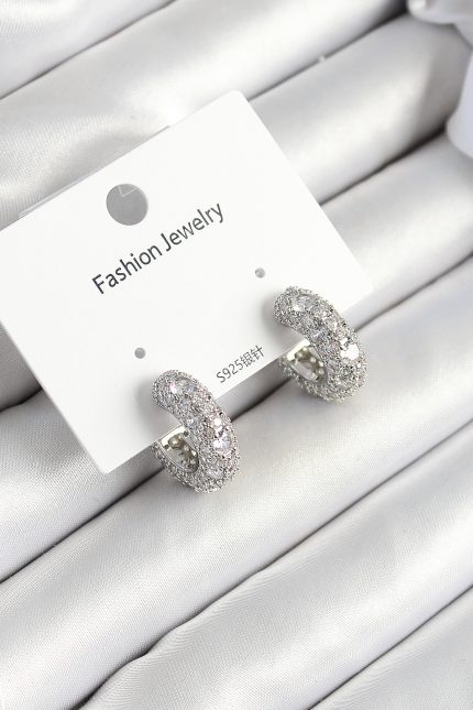 Bouquet Boutique Pirinç Zirkon Taşlı Halka Model Gümüş Renk Kadın Küpe BQT35BKP10633