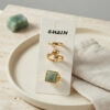 Bouquet Bouqtique Gold Renk Pirinç 3'lü Yeşil Taşlı Detaylı Vintage Kadın Yüzük Kombini BYK4294 BQT35BYK4294