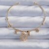 Bouquet Bouqtique Pirinç Gold Renk Zirkon Taşlı Yonca Model Charm Bileklik BQT35BB6327