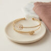 Bouquet Bouqtique Gold Renk Zirkon Taşlı Çiçek Model Kadın Bileklik BQT35BB8878
